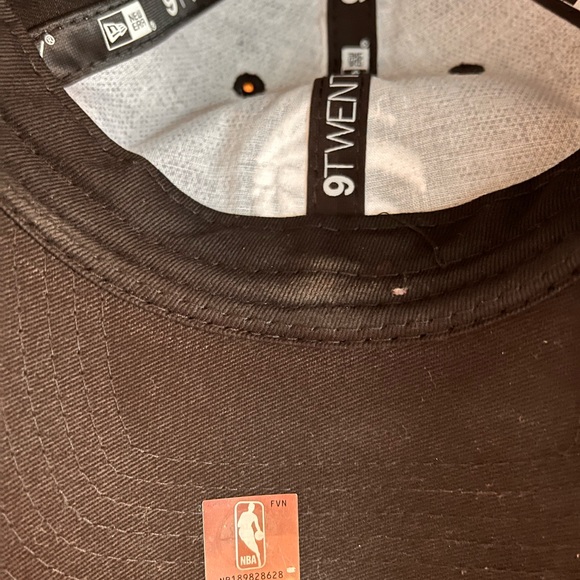 Raptors basketball cap - Picture 4 of 6